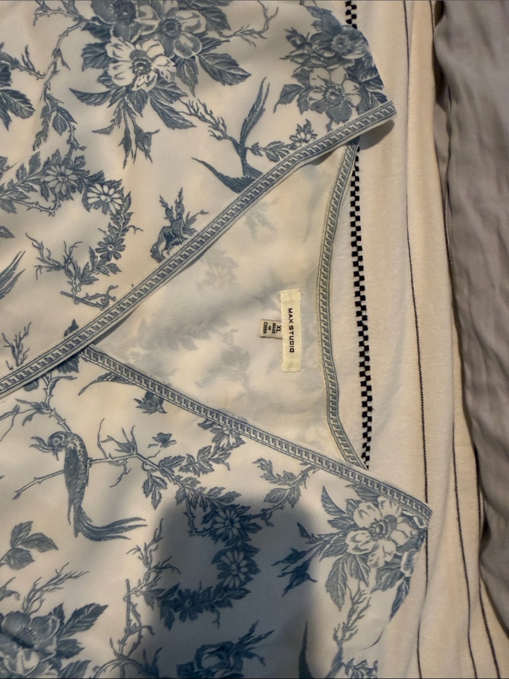 Max Studio Cream Mini Dress with Blue Floral Print XL - Picture 2 of 5